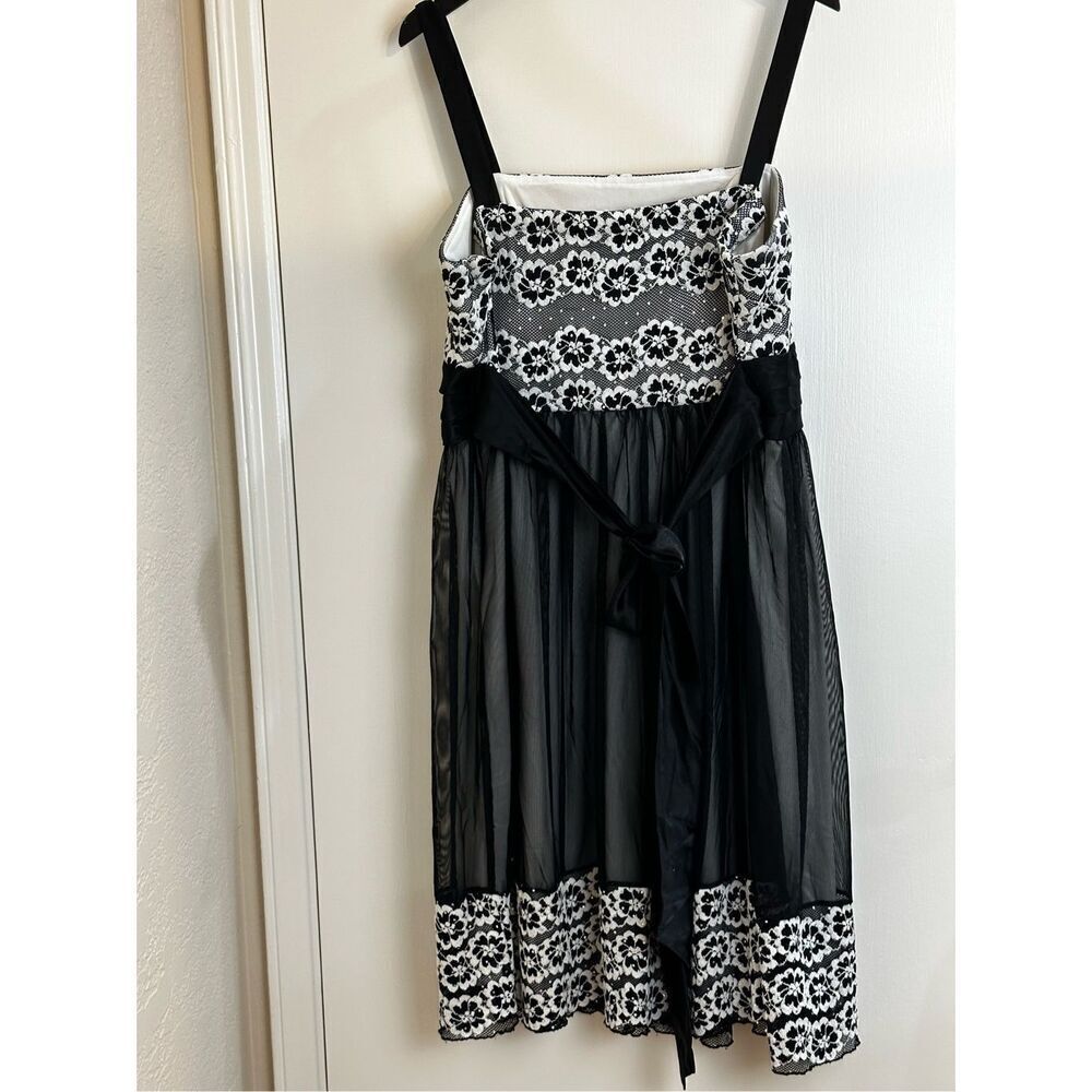 R & M Richards size 20W white and black dress - Picture 5 of 10